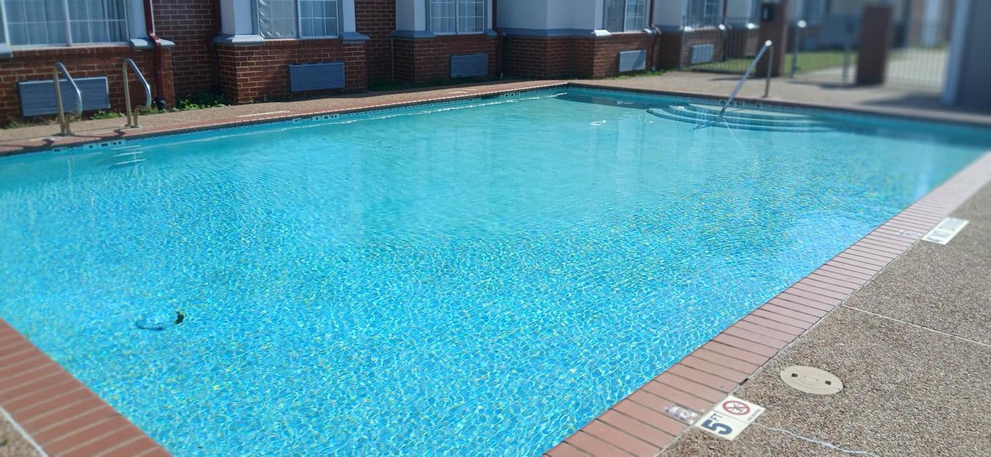 Red Roof Inn & Suites Euless - Dfw Airport Southwest Екстер'єр фото