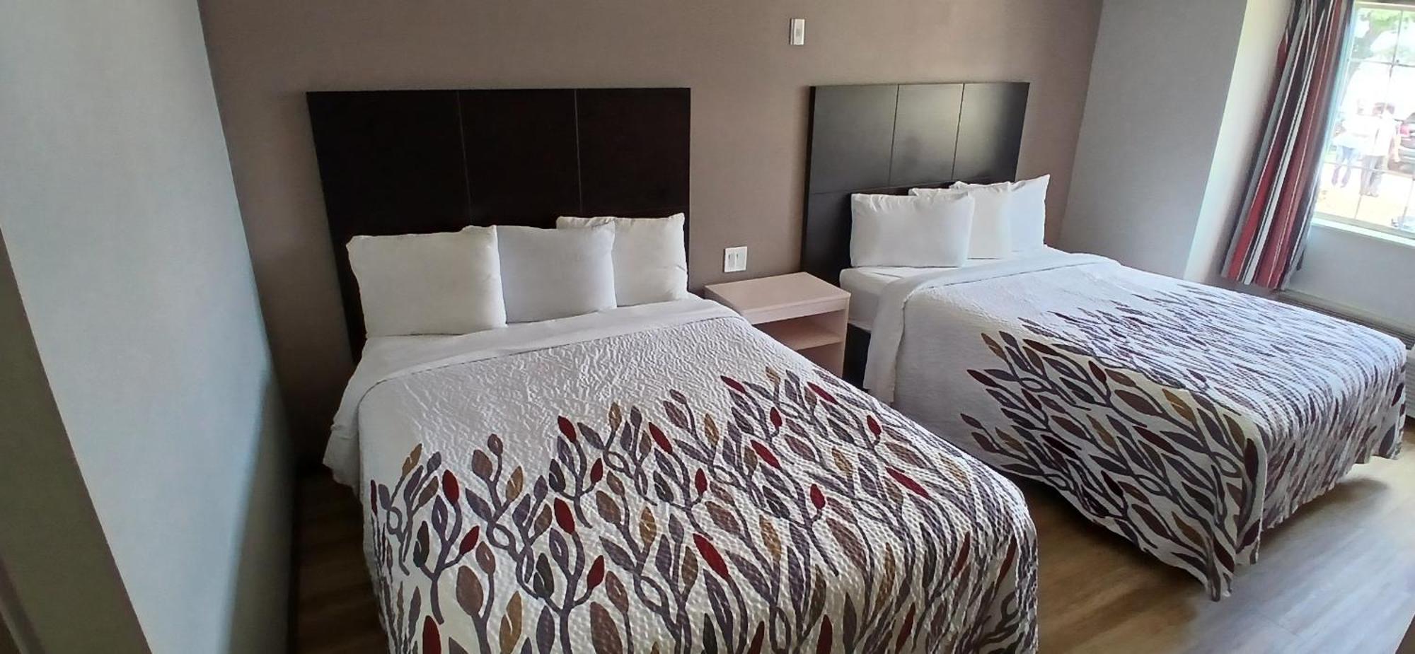 Red Roof Inn & Suites Euless - Dfw Airport Southwest Екстер'єр фото